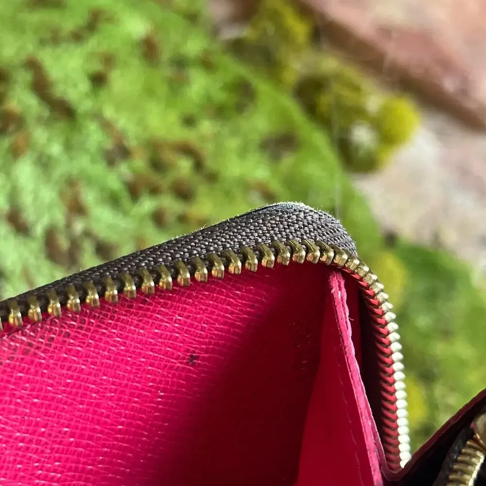 LOUIS VUITTON Clemence Fuchsia Monogram Canvas Wallet - Picture 7 of 13